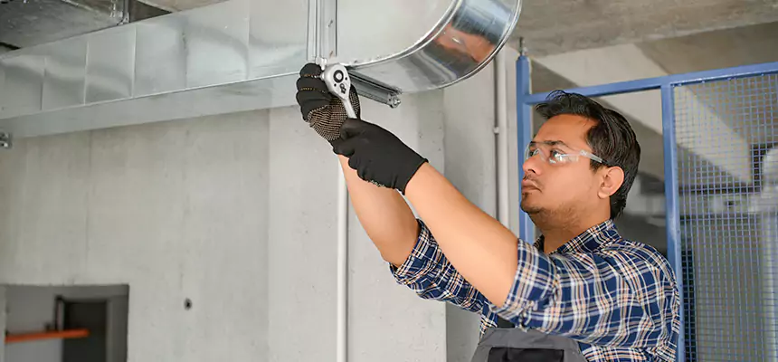 Our Clogged Air Duct Repair Services in Des Moines, IA