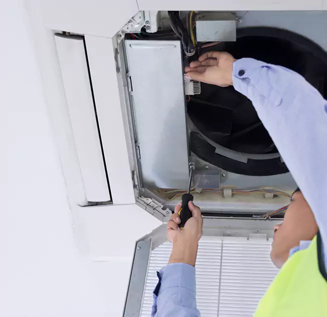 Why Homeowners & Businesses Trust Us in Des Moines, IA?