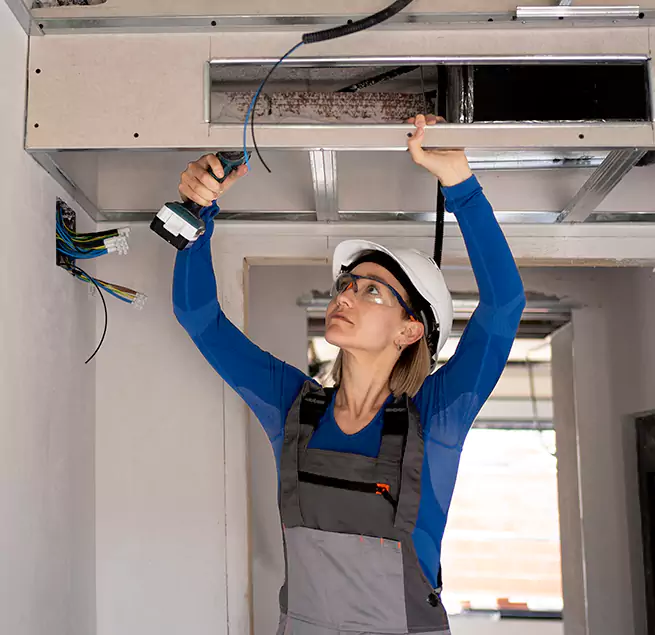 Why Homeowners & Businesses Trust Us in Des Moines, IA?